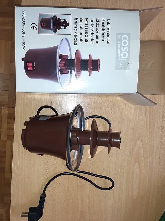 Küchengeräte: Fontaine à chocolat neuve – Gebraucht aus Plan-les-Ouates von Flo101