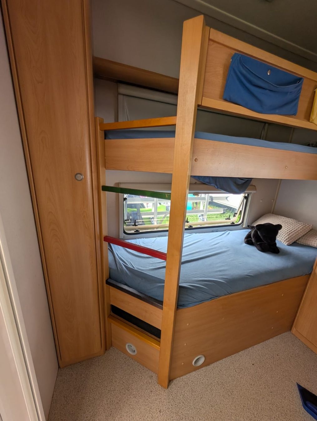 Knaus Camping Fahrzeuge: Wohnwagen Knaus 500  – Gebraucht aus Zihlschlacht von Marcel_90 2