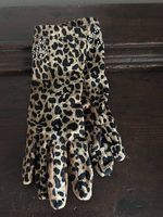 Blumarine Leopard Print gloves with B Swarovski detail