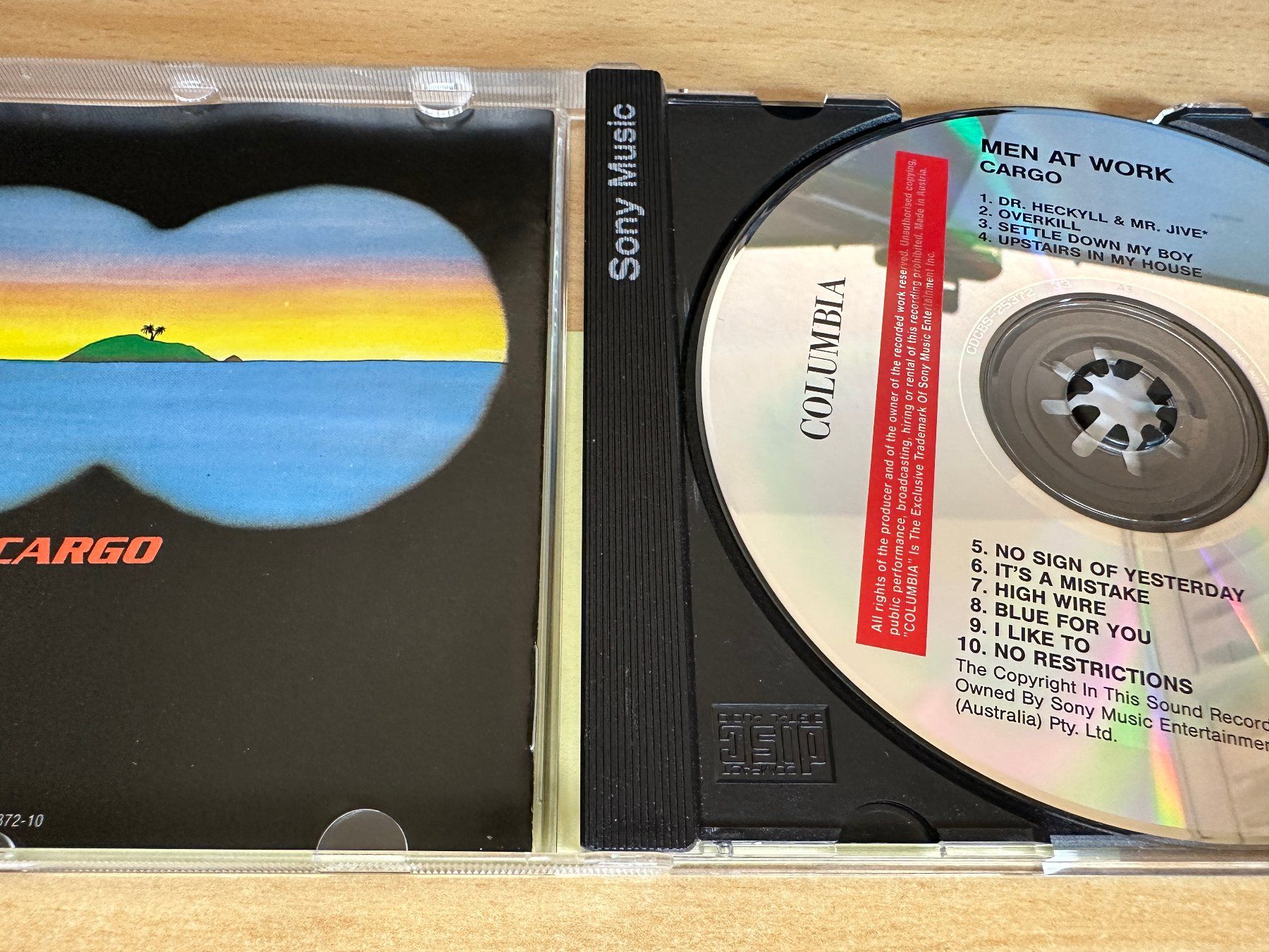 CD: Men At Work – Cargo – Usato da Rikon im Tösstal venduto da Alpenmutz 2
