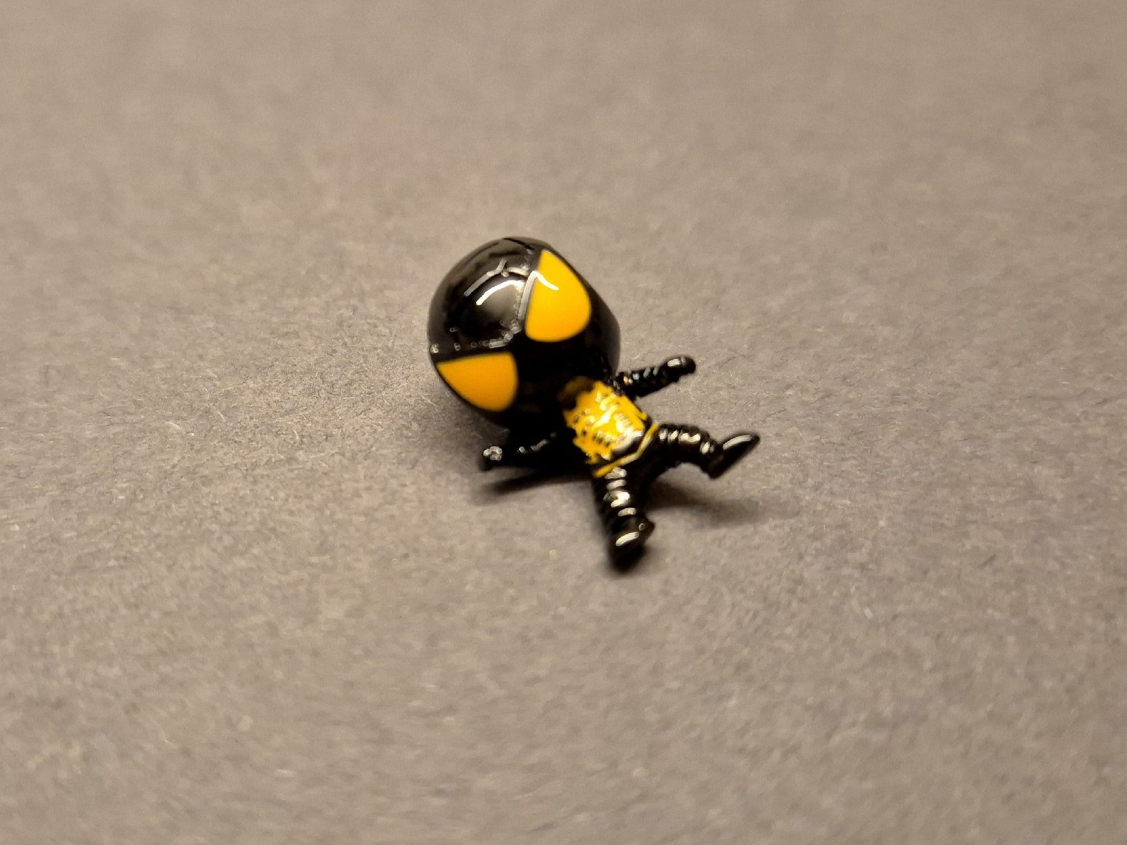 Anhänger: Silber Charm Spiderman schwarz +Garantie – Neu (gemäss Beschreibung) aus Rotkreuz von Carbone_Bijou-Shop
