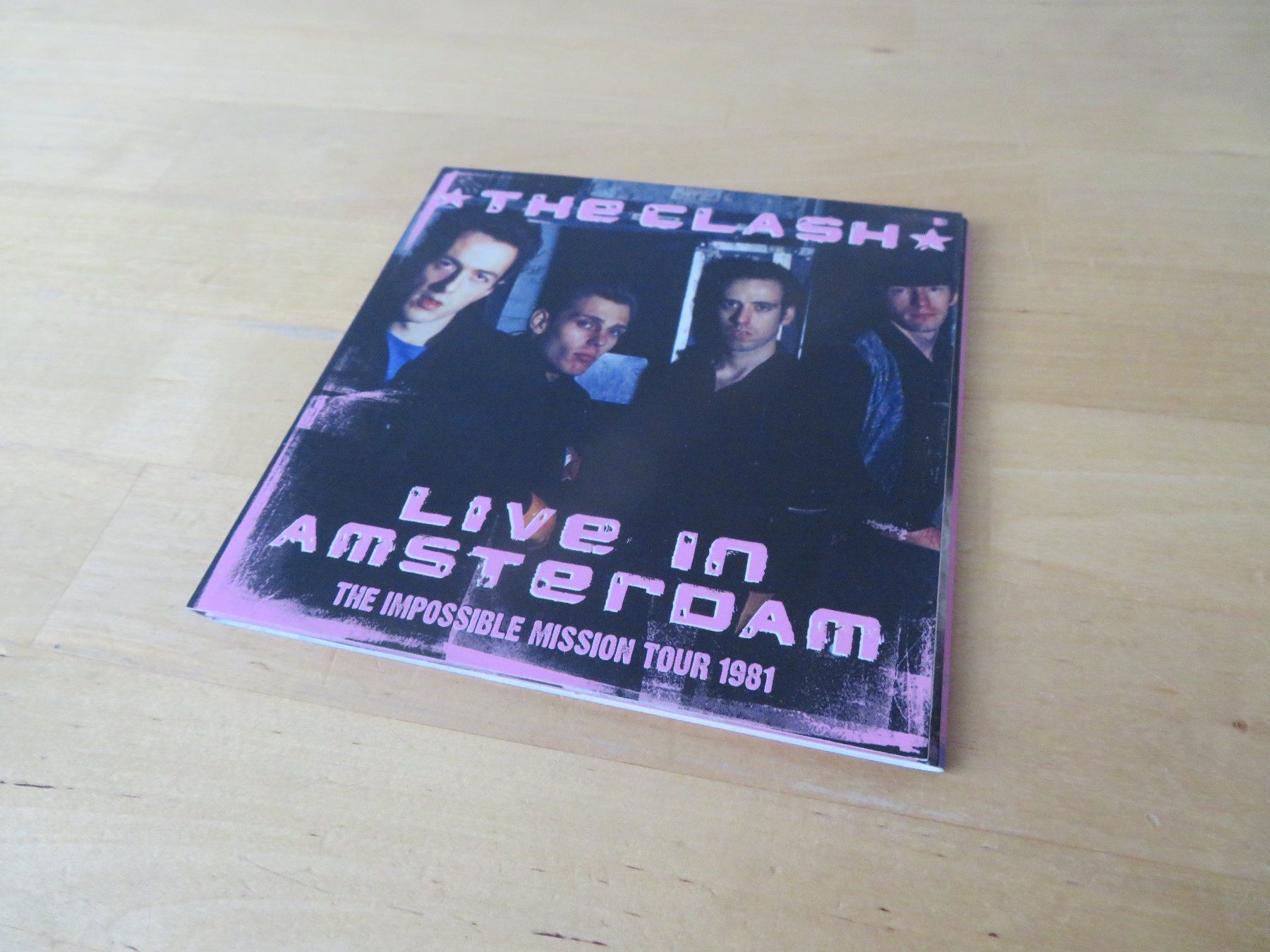CD: THE CLASH "Live in Amsterdam" – Nuovo (secondo la descrizione) da zürich venduto da Goldimmund 5