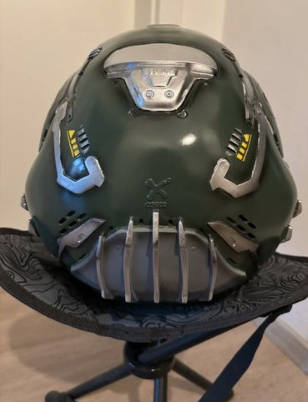 Masken: Doom Eternal Slayer Helm  – Neu (gemäss Beschreibung) aus Zürich von Serz 3
