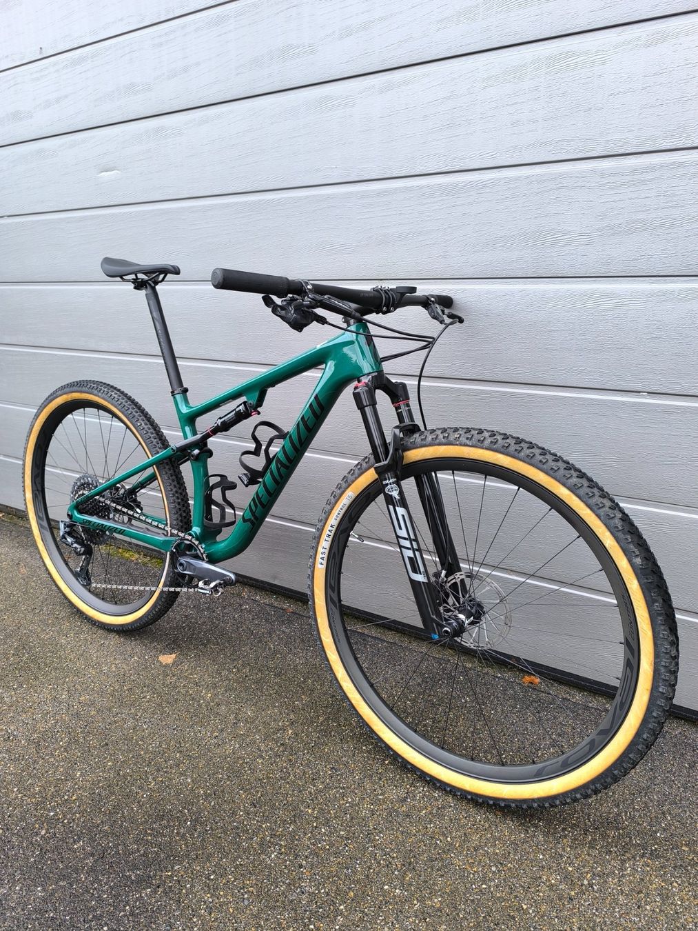 Specialized Velos: Specialized Epic Expert Grösse M – Gebraucht aus Pfäffikon SZ von nidisale 1