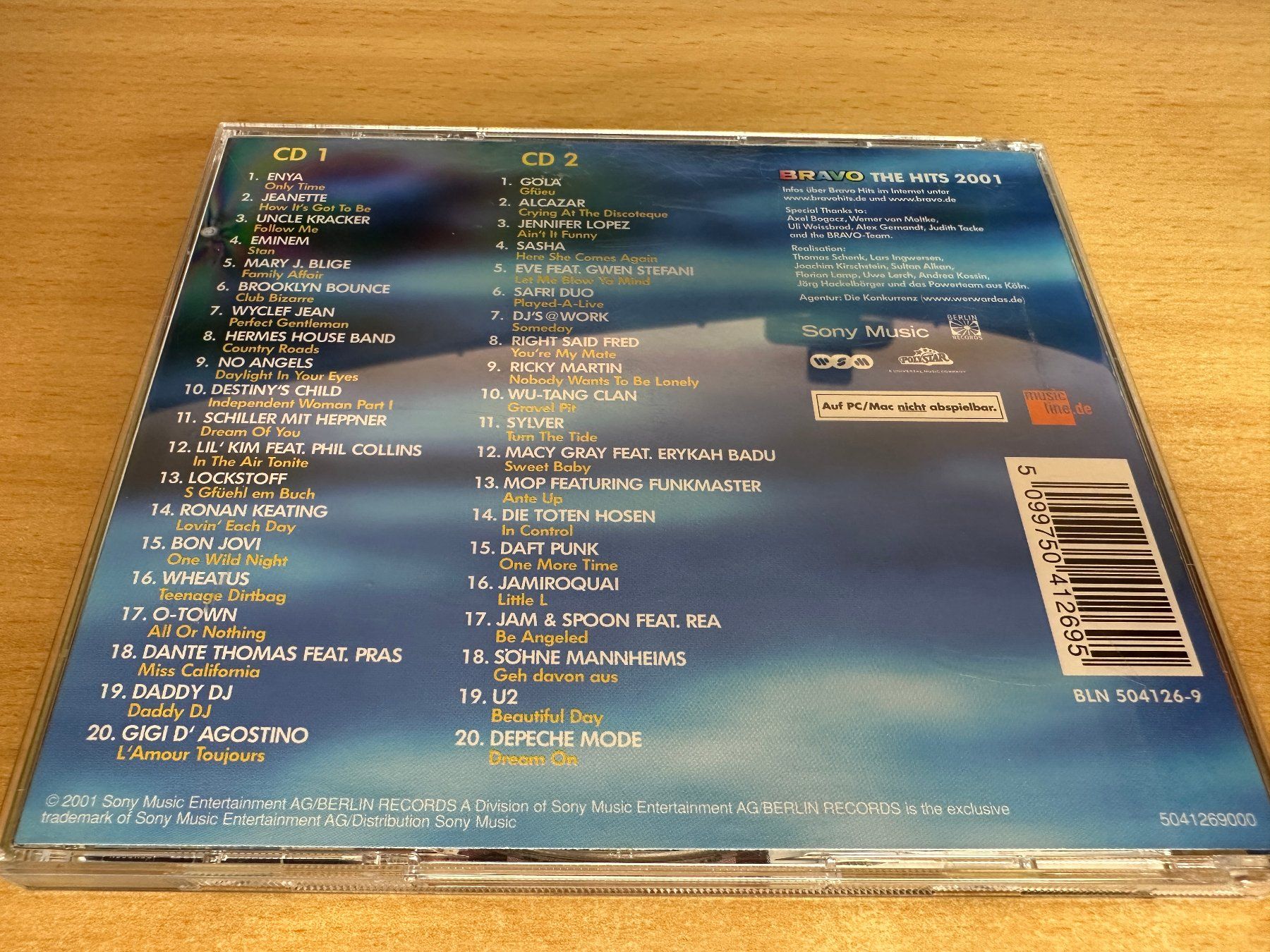 CD: Various – Bravo - The Hits 2001 - 2 CD – Usato da Rikon im Tösstal venduto da Alpenmutz 1