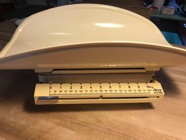 Baby Waage Metall Swissmade rein mechanisch f.Umweltbewusste