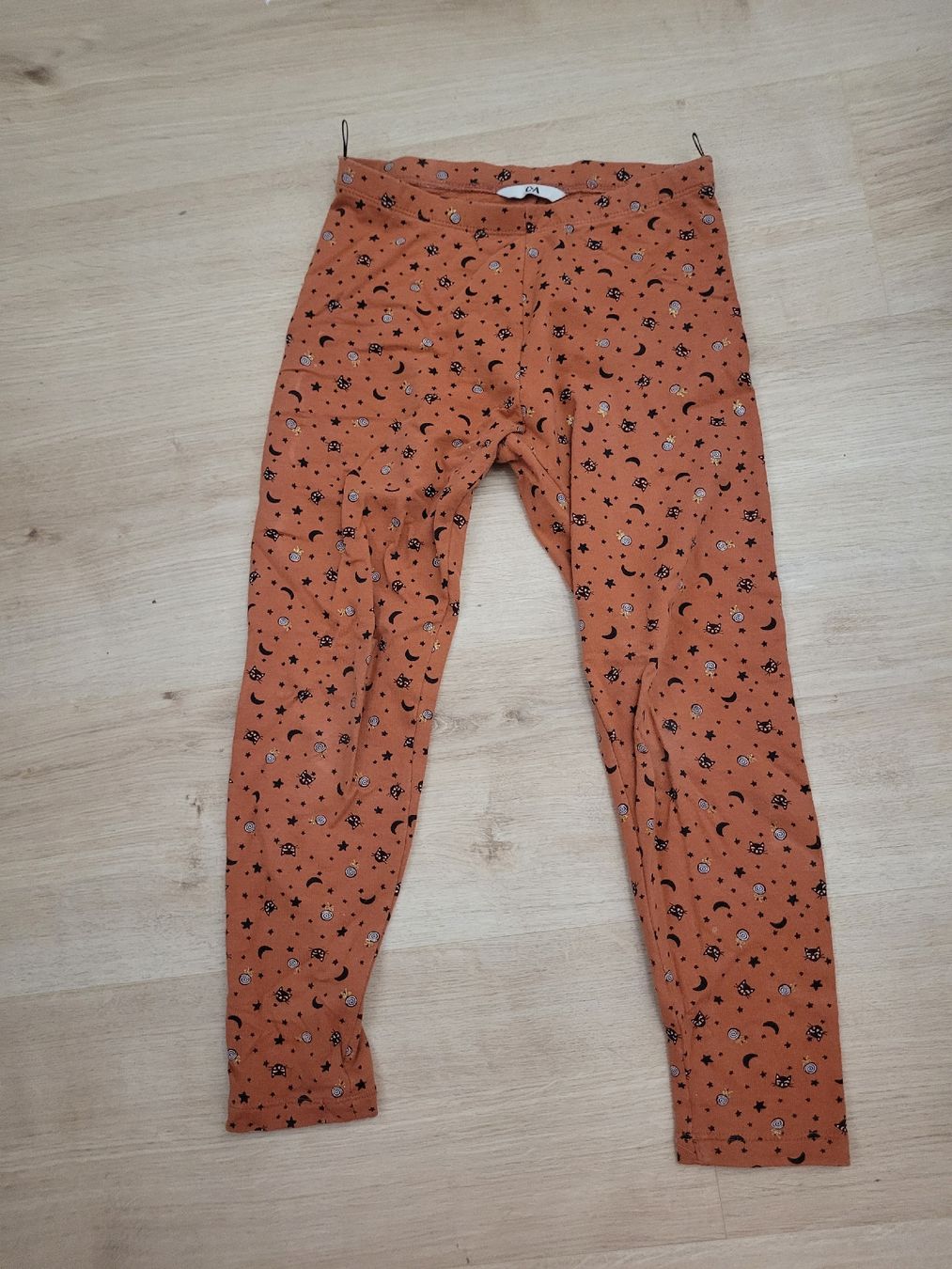 C&A Strumpfhosen & Leggings: Leggins Gr. 134 – Gebraucht aus Lupsingen von sta_wgg5