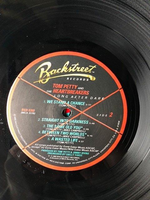 Dischi in vinile: Tom Petty And The Heartbreakers – Usato da Aarwangen venduto da Jukebox3 9