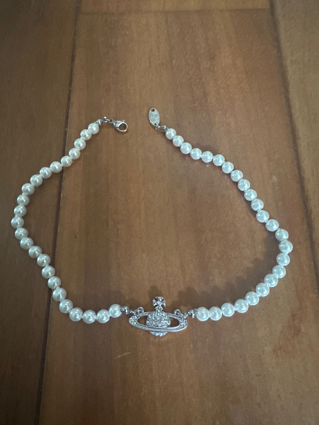 Catenine: Vivienne Westwood Kette – Usato da Regensdorf venduto da Sternlein4 1