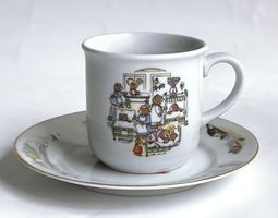 Kindertasse + Teller*SIGNIERT*LOT*2-tlg. *****