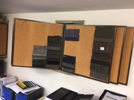 Panneaux d'affichage rotatifs en liège