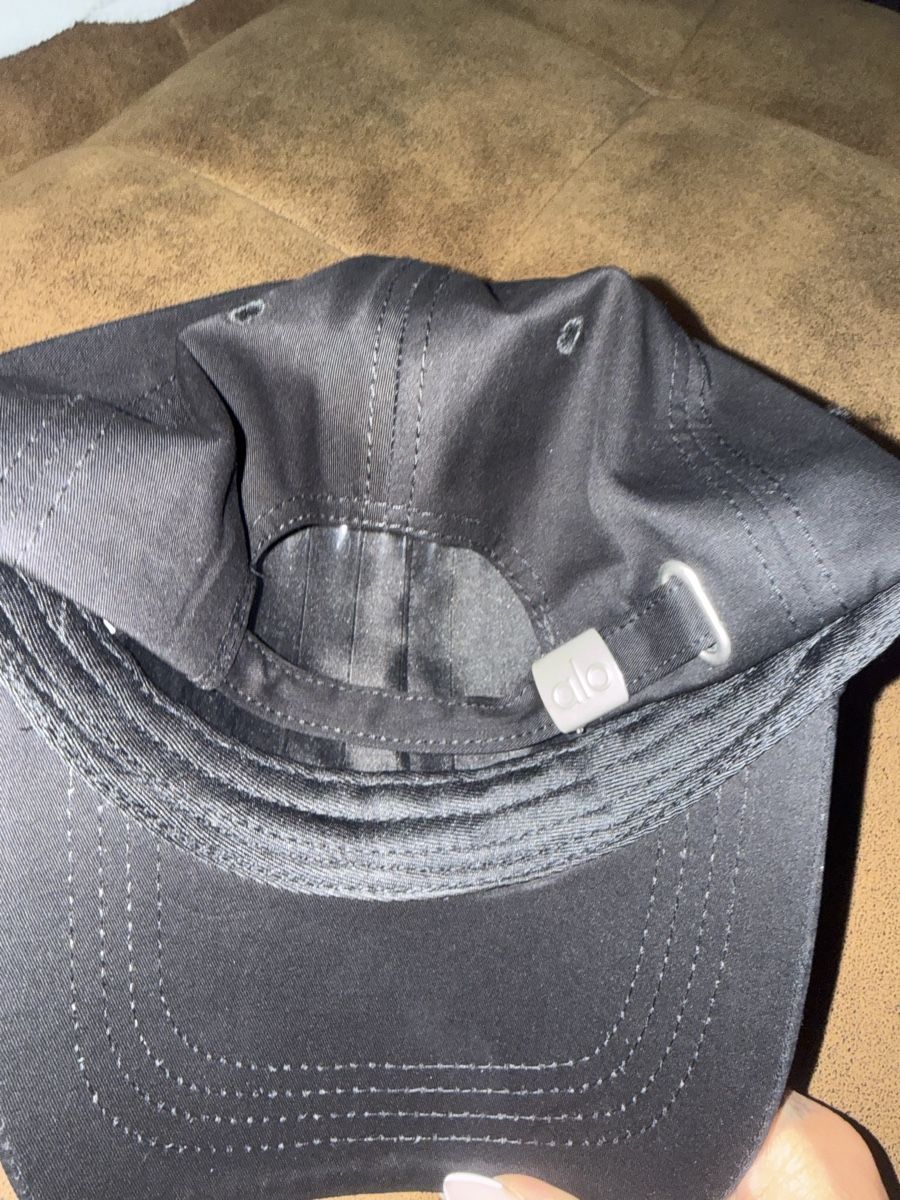 Autres vêtements & accessoires: Alo Cap – Neuf (Voir description) à Wetzikon ZH par shey7 2
