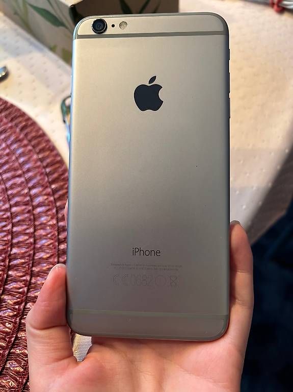 Apple Telefoni cellulari / Smartphones: iPhone 6plus - guter Zustand – Usato da Zürich venduto da wie_p6fw 1