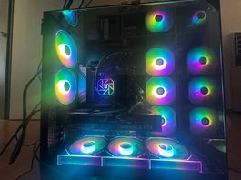 Gaming Pc Ryzen 9 7950X3D RAM 64GB/ RTX Gaming 5070 TI