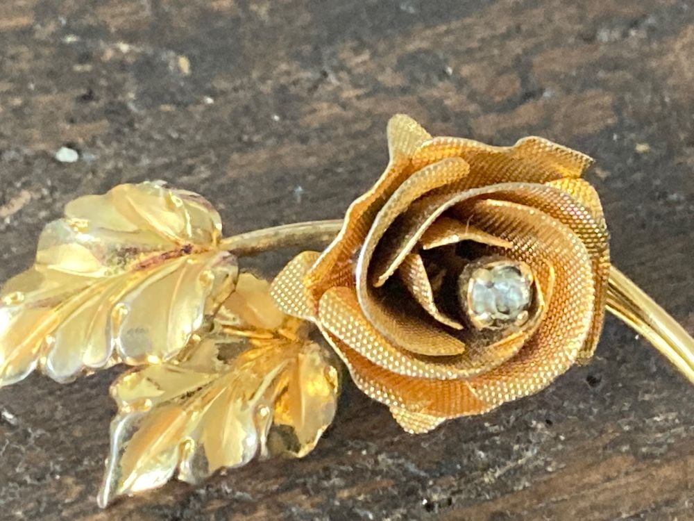 Superbe Broche Vintage Dorée Animal (biche ?) – 4,6 Cm – Fabriquée En France