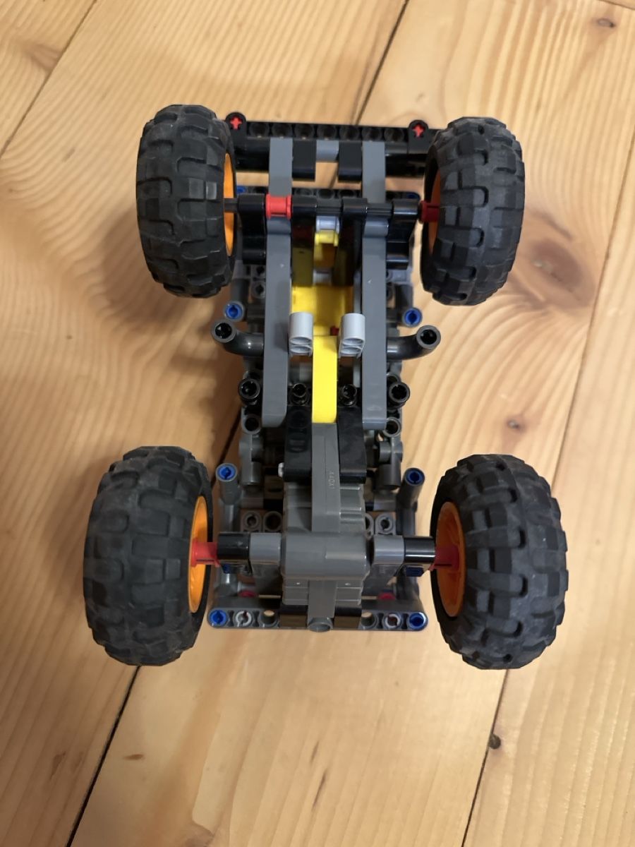 Lego Giocattoli: Lego Technik Monstertrack – Usato da Russikon venduto da Mimamimue 6