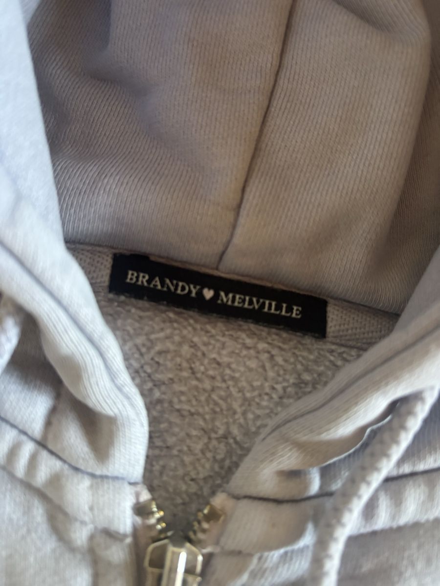 Brandy Melville Maglioni & Felpe: sweat-shirt brandy melville – Nuovo (secondo la descrizione) da Vouvry venduto da sha_rk5q 2