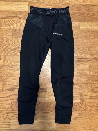 BAUER Hockeyunterwäsche, Hose Grösse Youth L (ca. 152-158)