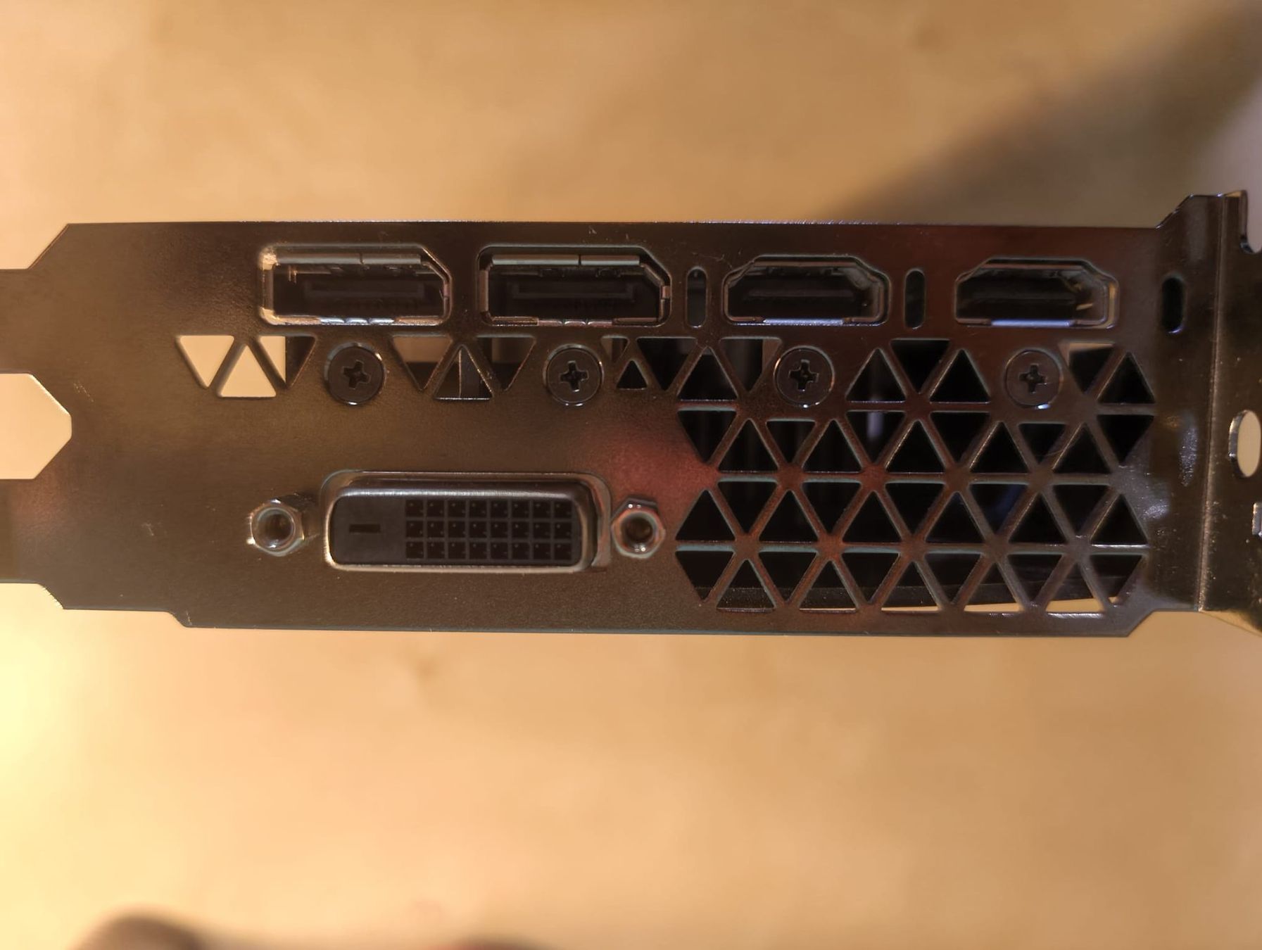 Nvidia Grafikkarten: GTX 1070 8gb nvidia – Gebraucht aus Saillon von ValeRoduit 2