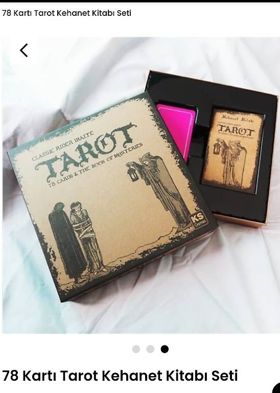 Livres: Astrologie- Buch  und Tarotkarten  – D'occasion à Binningen par lunge20 2