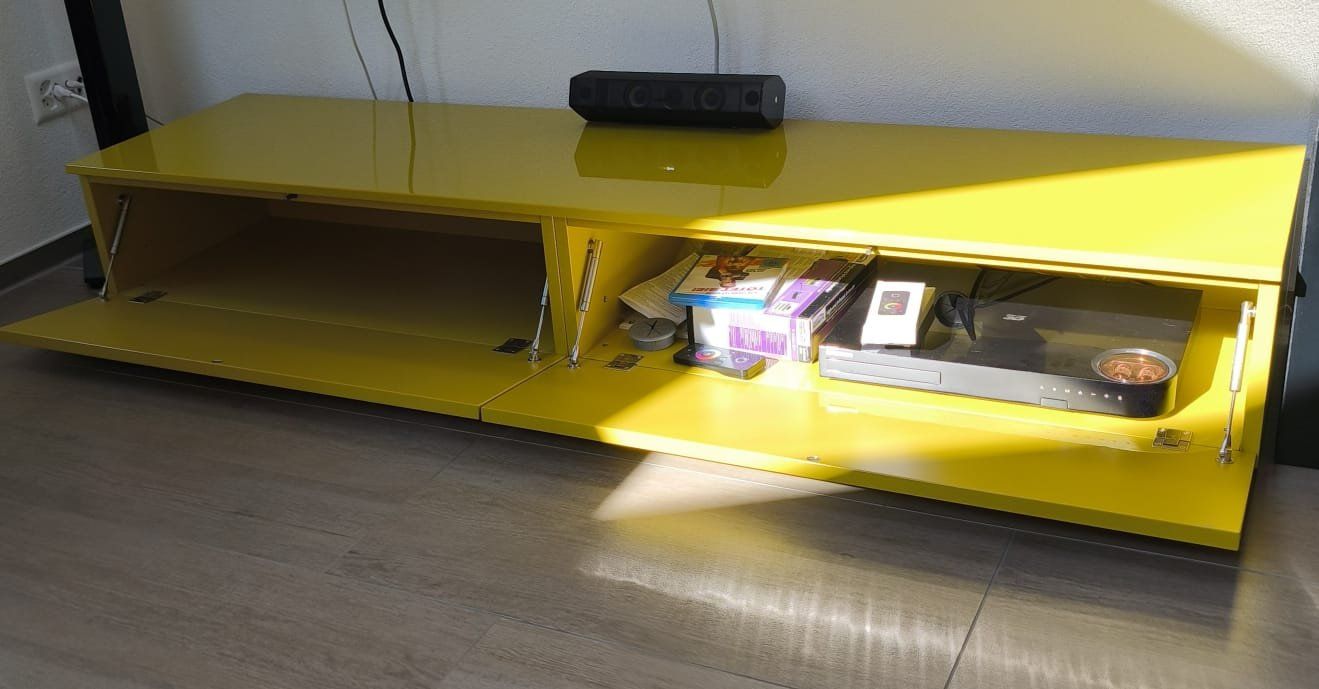 TV Möbel: Sideboard, TV Möbel – Gebraucht aus Jenaz von Cellino0 4