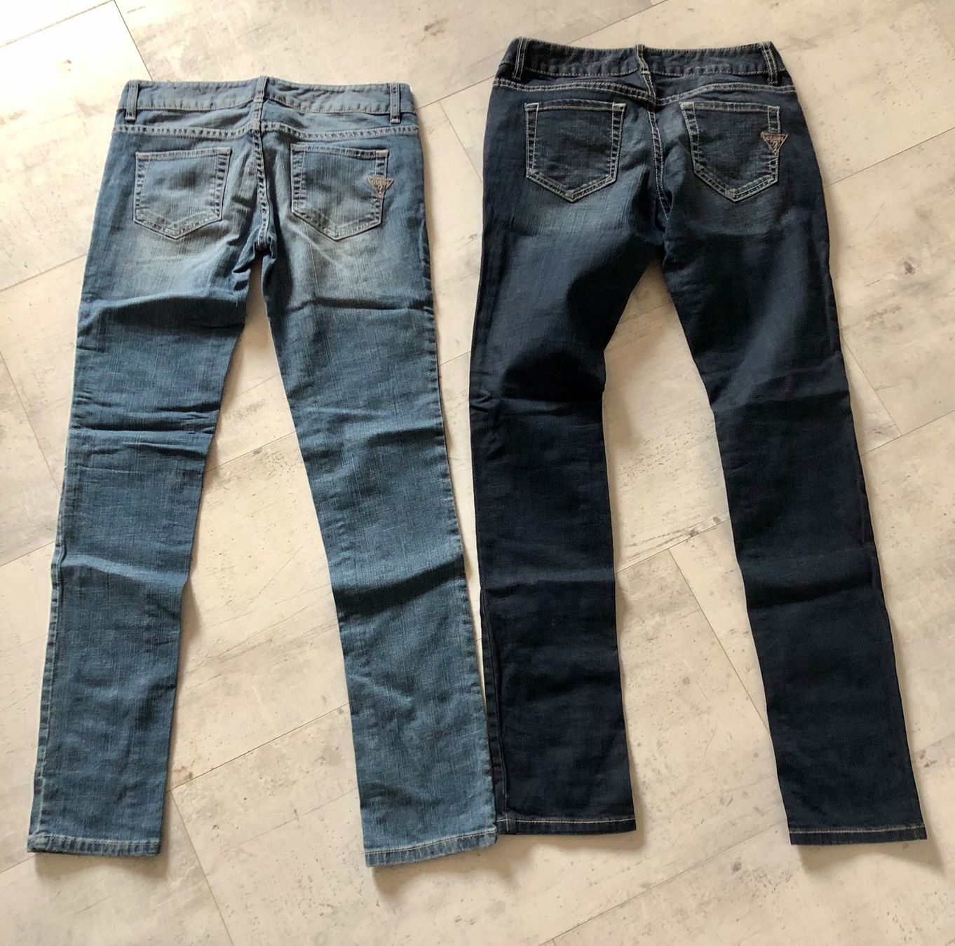 Guess Jeans: 2 jeans Guess taille 26 US – Usato da Renan BE venduto da atila08 1