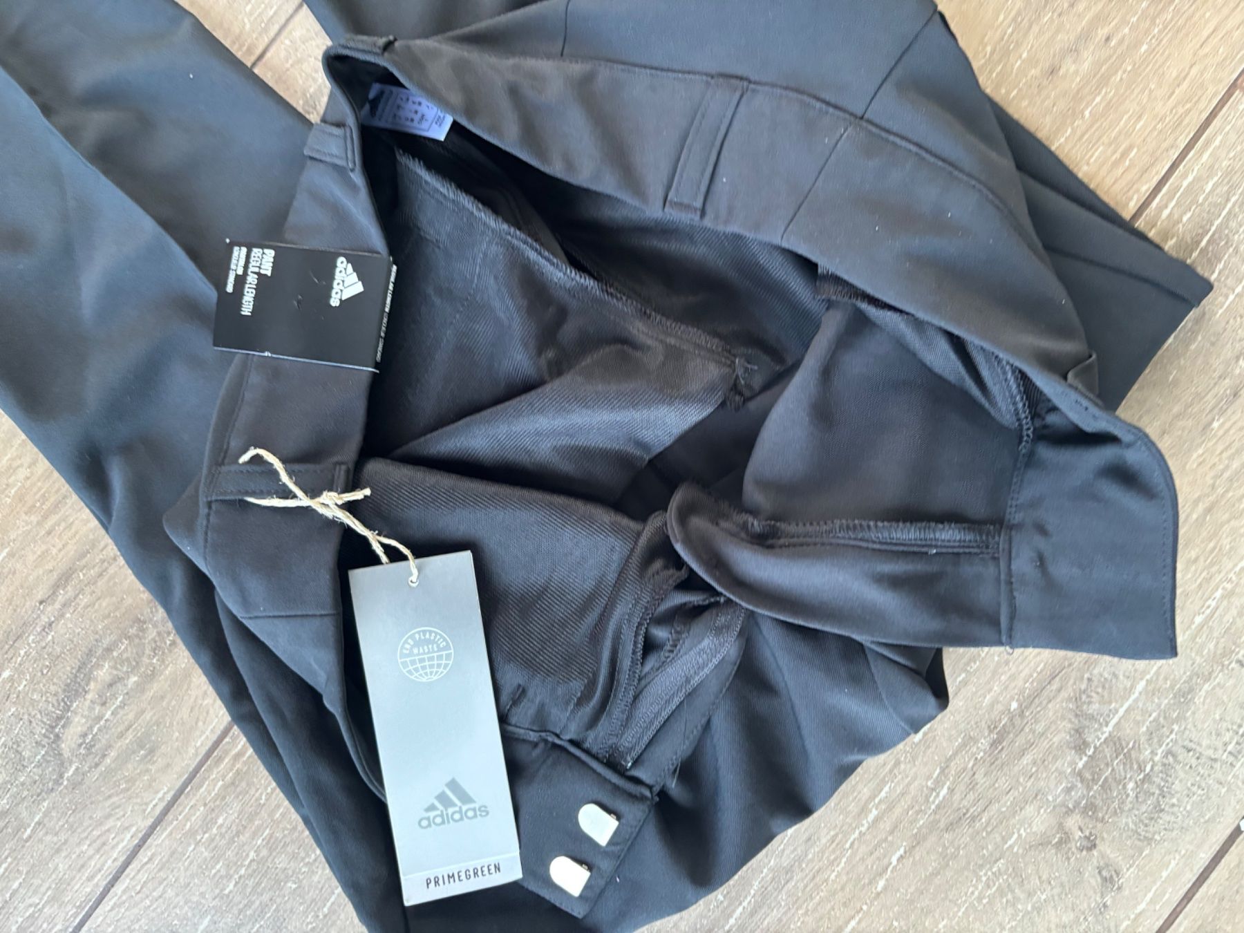 Adidas Pantaloni: 30_adidas golf_NEU_LP 90 sfr – Nuovo e nell'imballaggio originale da Versegeres venduto da kista 8
