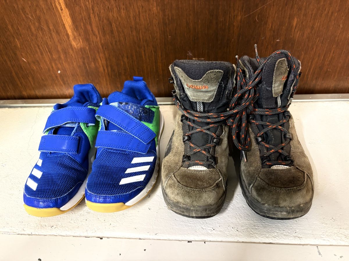 Lowa Scarpe per ragazzi: Wander und turnschuhe Grösse 32 – Usato da Richterswil venduto da Martin01016