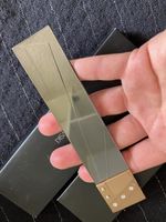 Swarovski Teil, Buchzeichen oder so