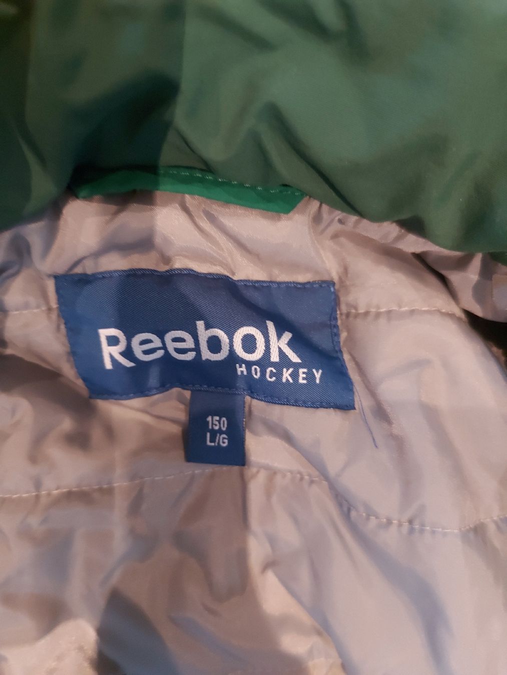 Reebok Jacken: Reebok Winterjacke, Gr. M / 150, – Gebraucht aus Trimbach von Shanja99 1