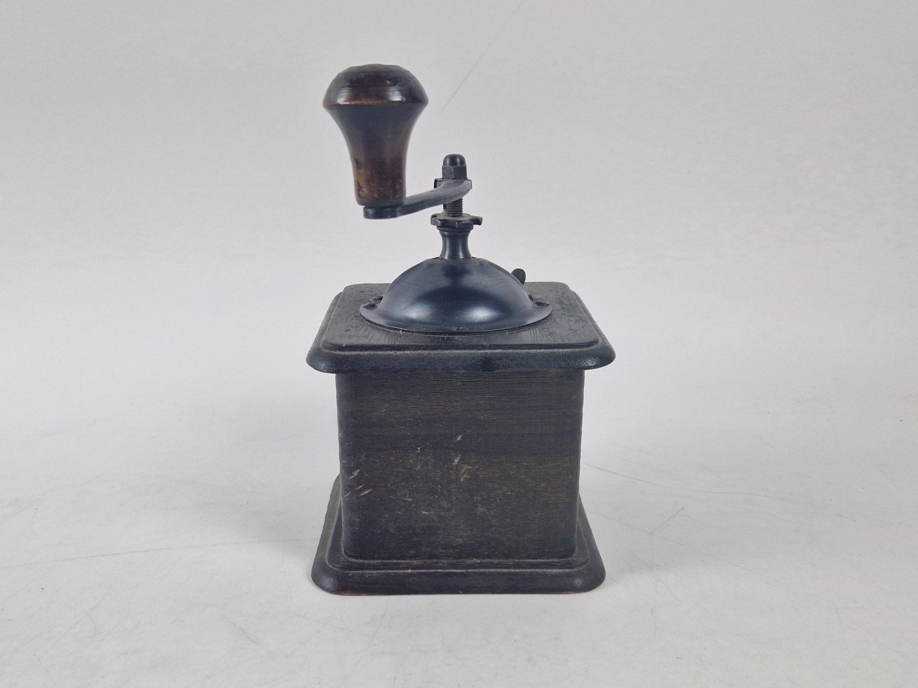 Elettrodomestici da cucina: TRE SPADE Kaffeemühle Vintage – Usato da Muhen venduto da Restwert_Muhen 2