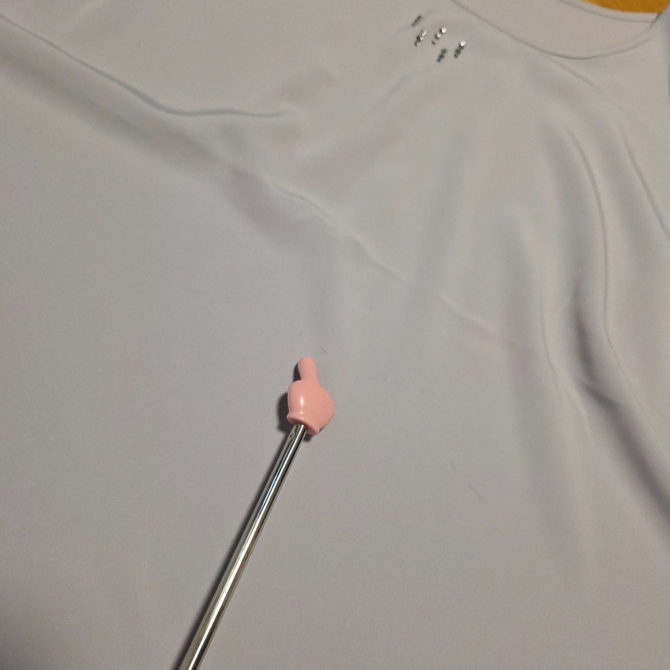 Camicette: Graue ärmellose Bluse mit Strass – Difettoso da Wald ZH venduto da CapLux 8