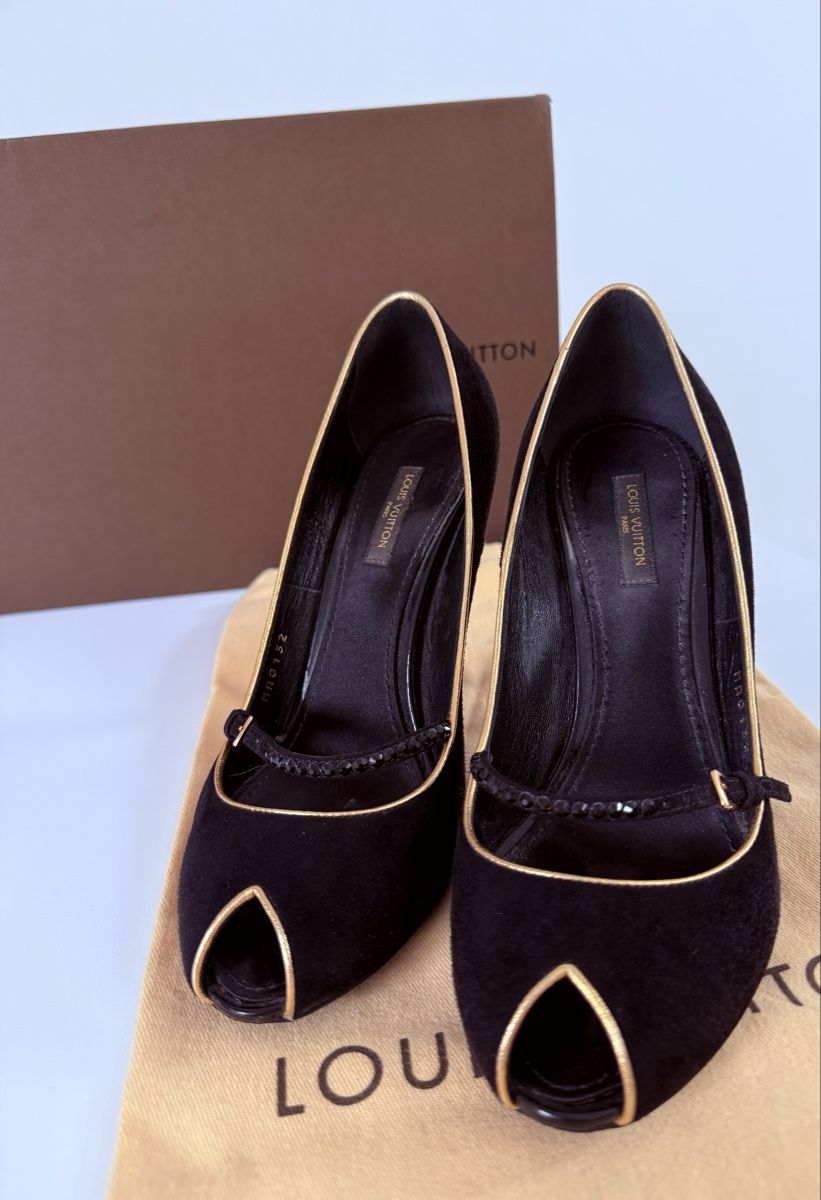 Scarpe da donna: Escarpins – Usato da Bassins venduto da oal_q2gl 1