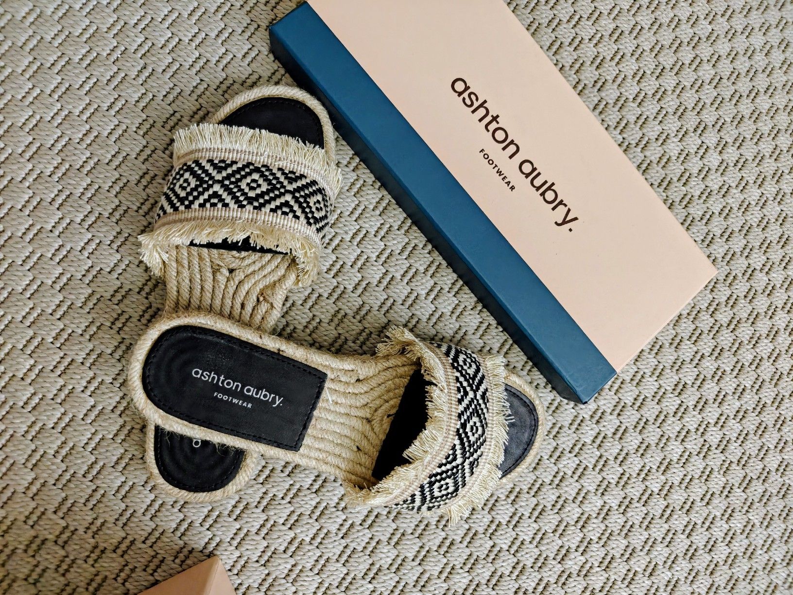Scarpe da donna: Ashton Aubry Sandale, Gr. 37, Sommer-Look – Nuovo e nell'imballaggio originale da Zürich venduto da reb_5rb6 1