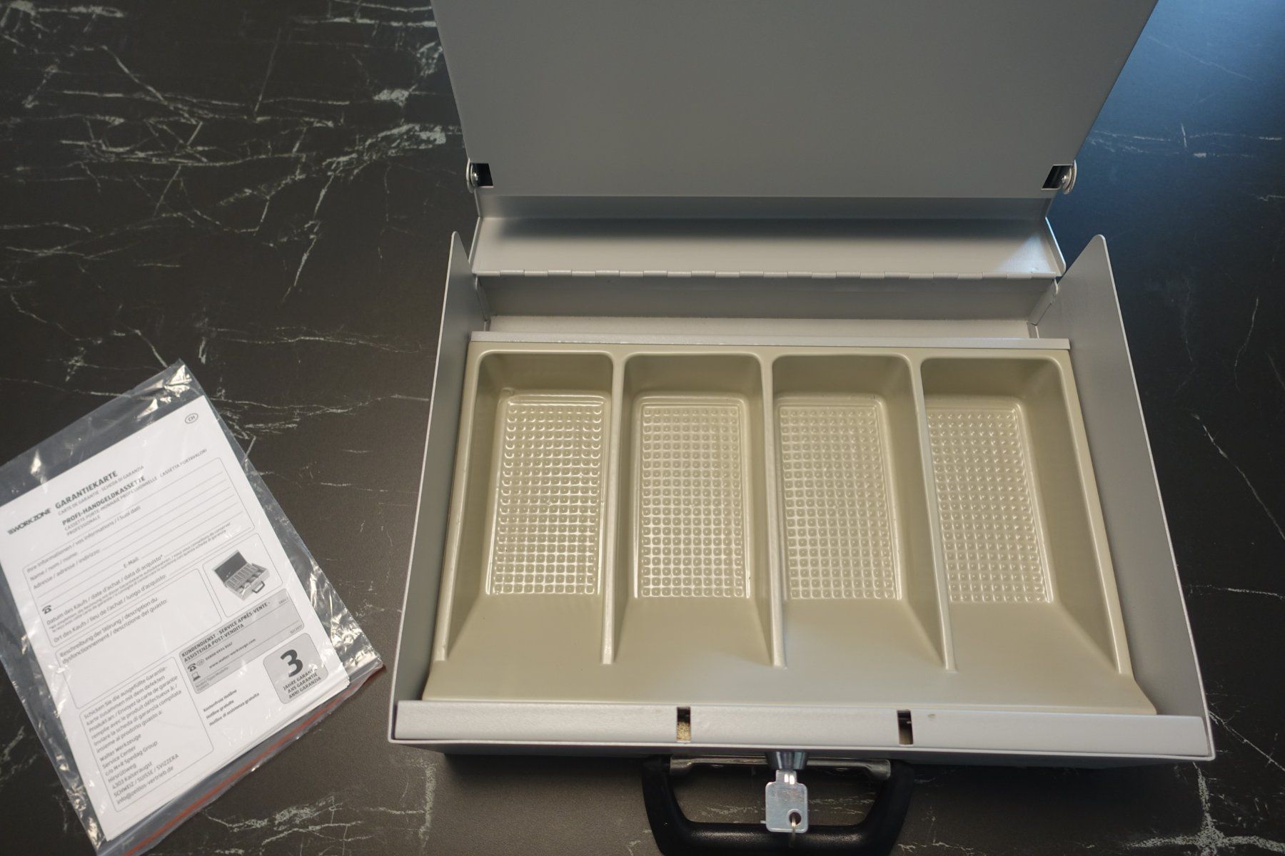 Registratore di cassa: Profi-Handgeldkassette Workzone – Usato da Belp venduto da Mazarron58 2