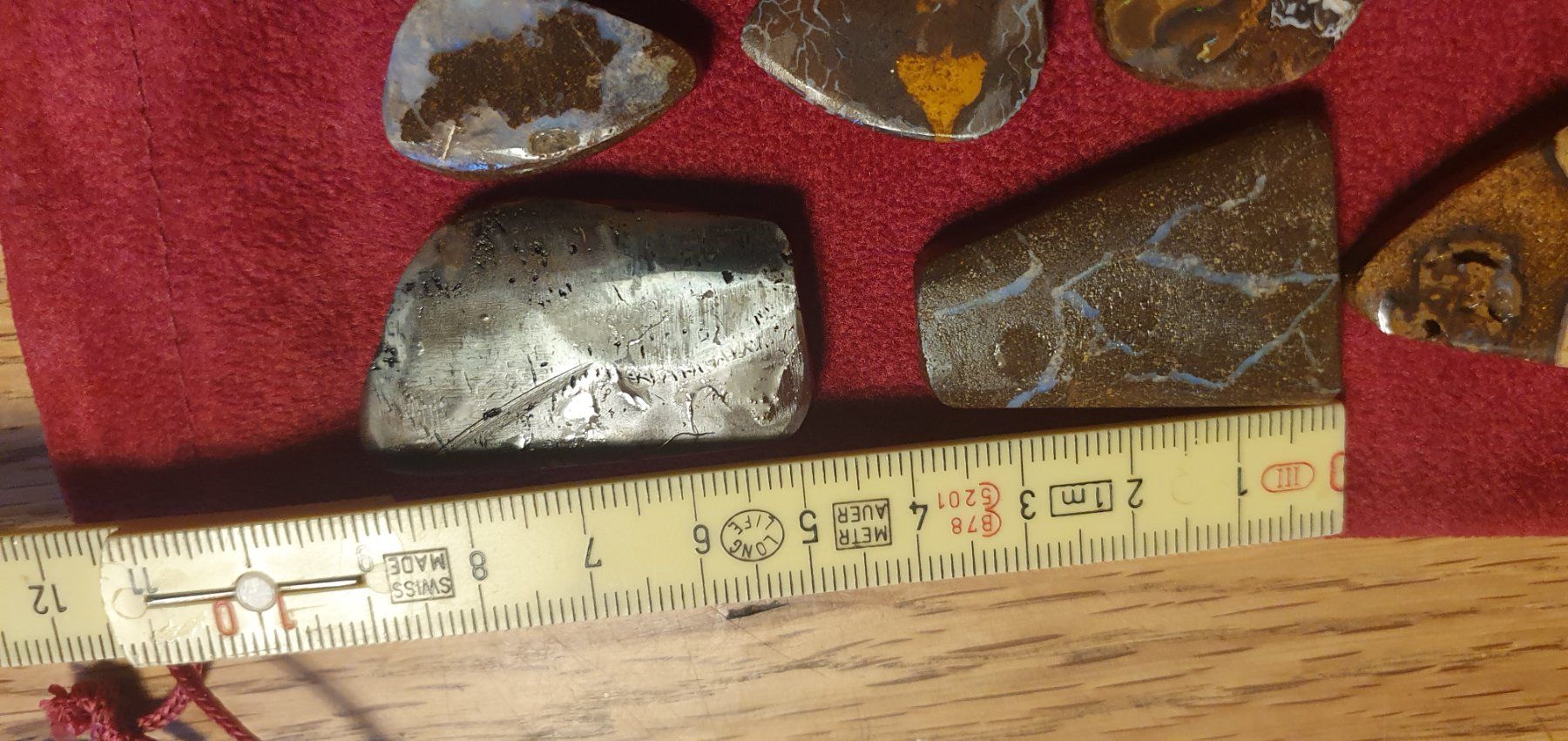 Pietre preziose: 7 Boulder Opale – Usato da Flawil venduto da Naphtali 7