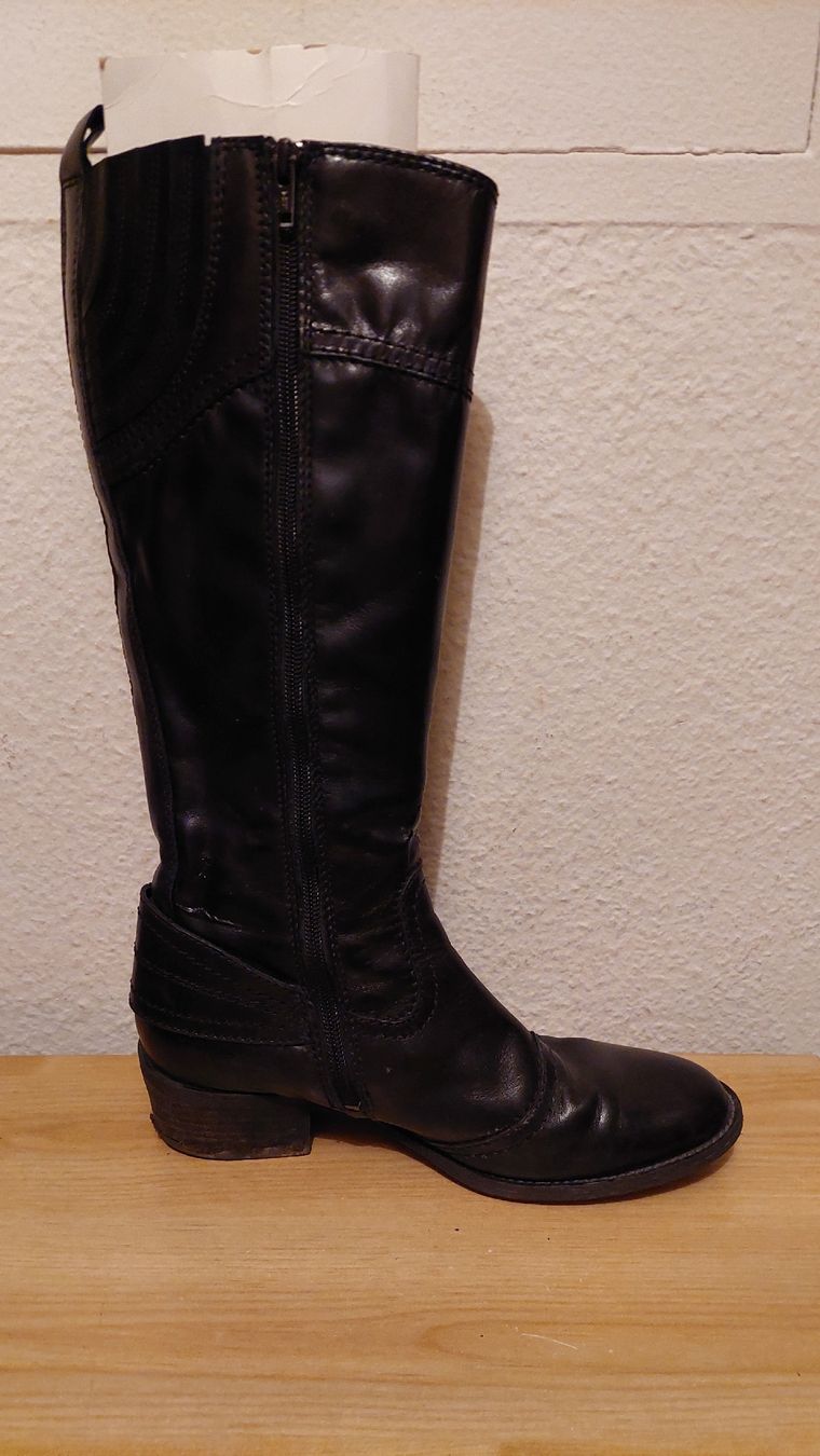 Scarpe da donna: Stiefel, Leder, schwarz, Grösse 38 – Usato da Oberwil BL venduto da Hunajakakku