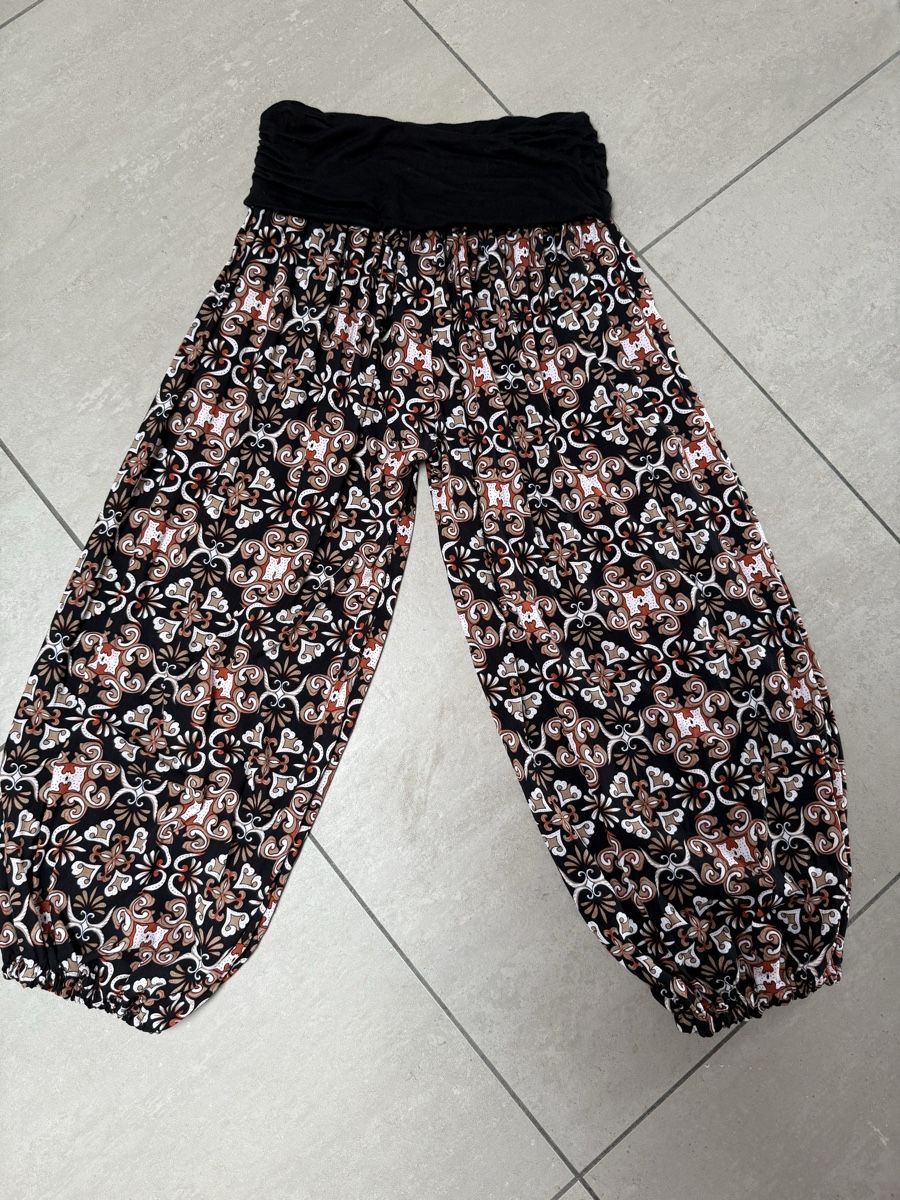 Pantaloni: Pumphose aus Viscose – Nuovo (secondo la descrizione) da Sigriswil venduto da ck56