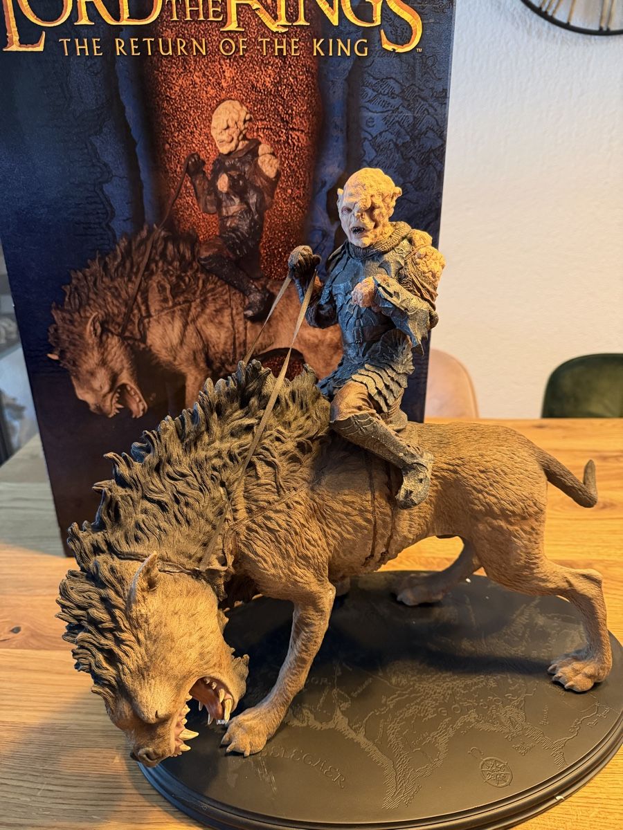 Statuette: Weta - Gothmog – Nuovo (secondo la descrizione) da Mägenwil venduto da bla_gxn7