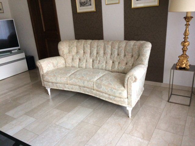 Divani: Sofa, stilvoll mit neuem Stoff bezogen – Usato da Hergiswil NW venduto da redrose51 2