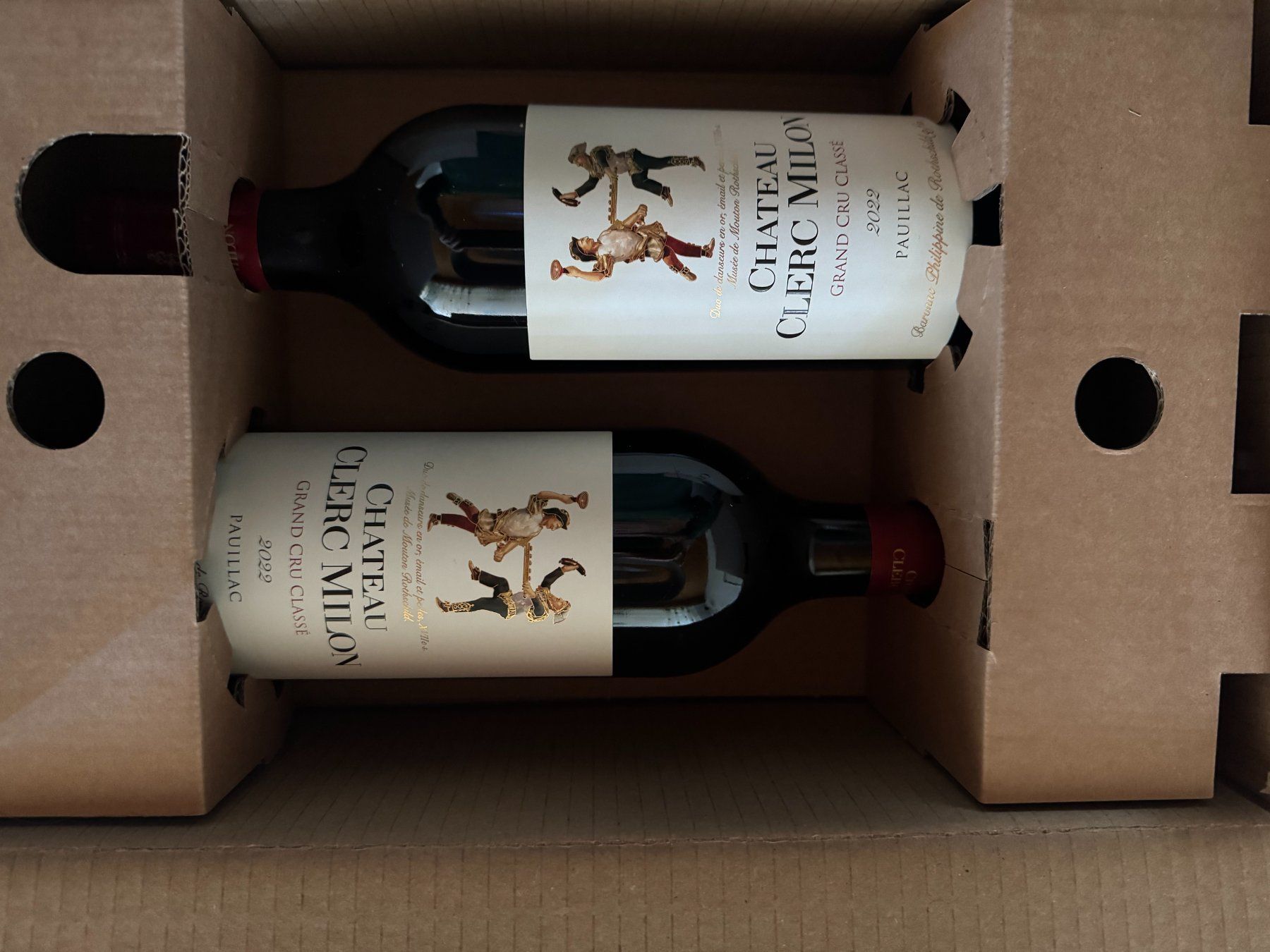 Vino: Chateau CLERC MILLON – Nuovo e nell'imballaggio originale da Gockhausen venduto da Aston 3