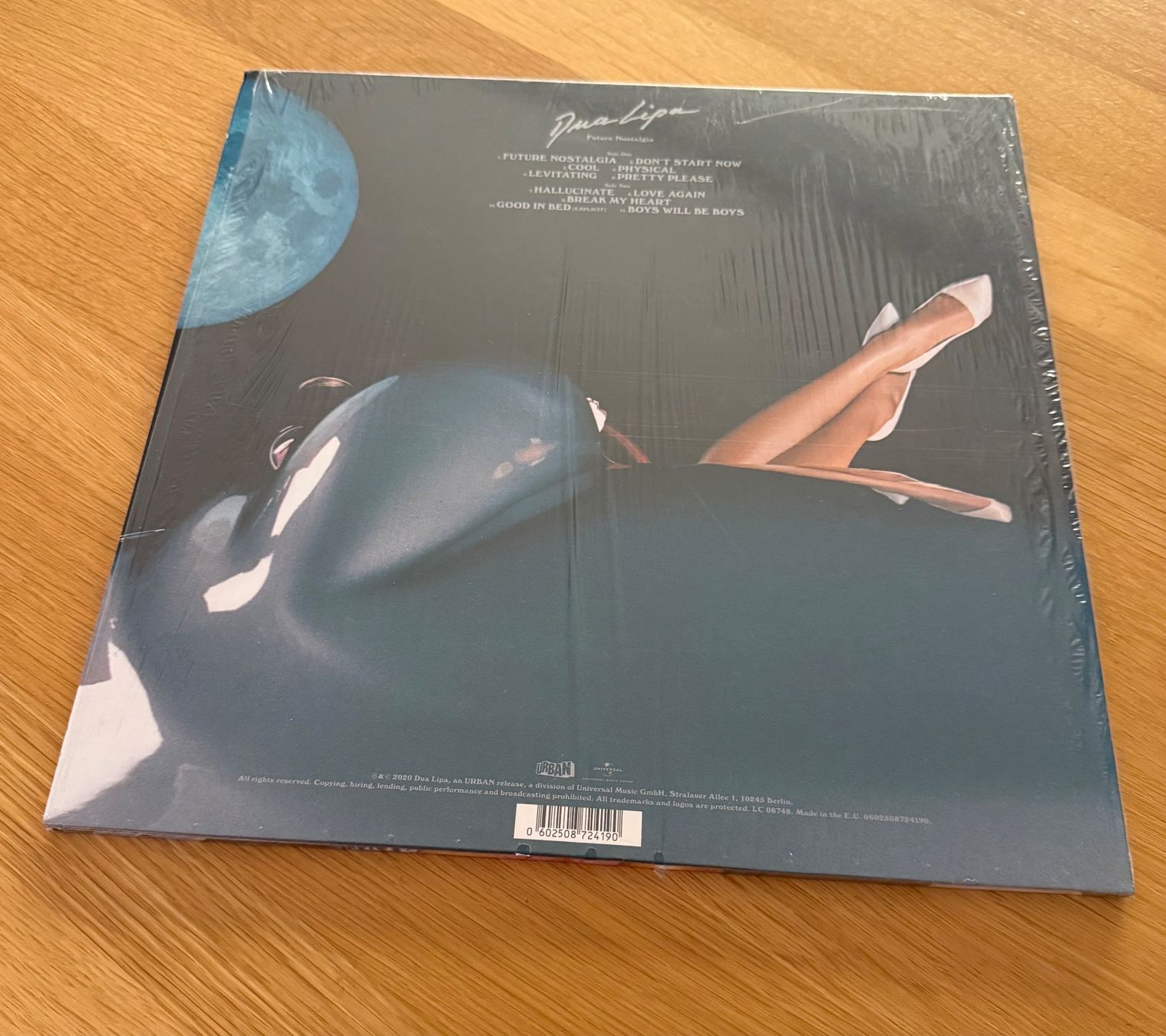 Dischi in vinile: Dua Lipa Future Nostalgia Neon Pink Vinyl LP – Nuovo (secondo la descrizione) da Basel venduto da Rouge. 4