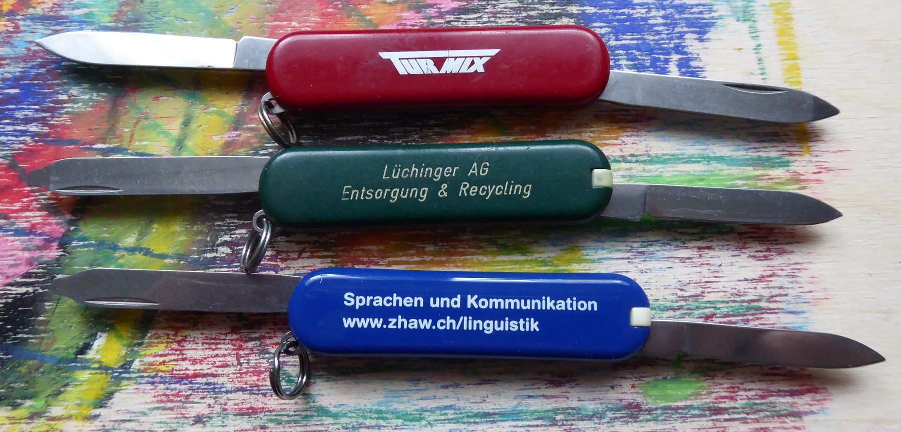 Victorinox Taschenmesser: 3 Victorinox Escort – Gebraucht aus Gossau SG von tenerife11