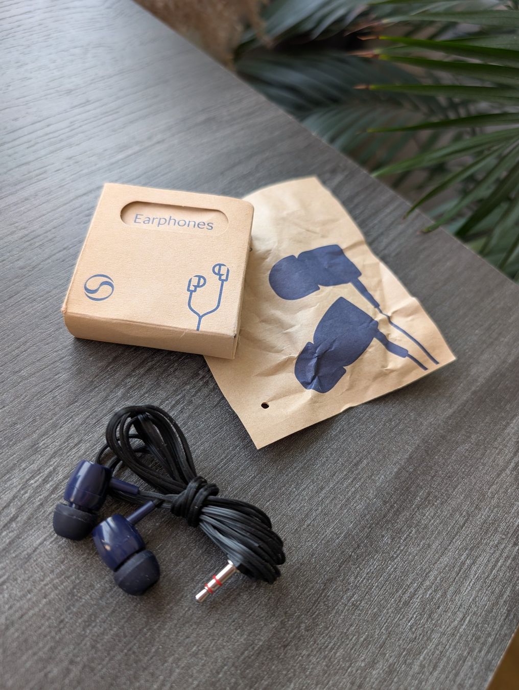 Cuffie: Verschiedene Kopfhörer – Nuovo (secondo la descrizione) da Zürich venduto da Dual-Input