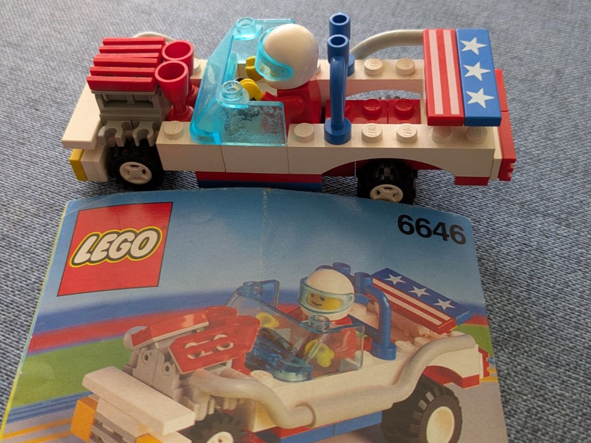 Lego Spielzeuge: Lego Rennauto 6646 – Gebraucht aus Krauchthal von Pupsermuus