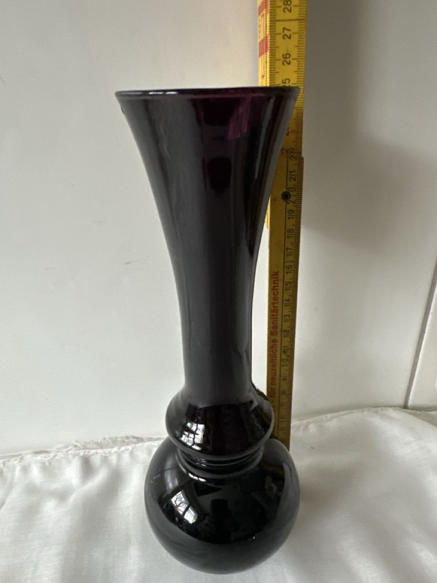 Vasi & Recipienti: Schöne, dunkle Vase mit Farbakzent rötlich  – Usato da Zürich venduto da Chaeffeler 3