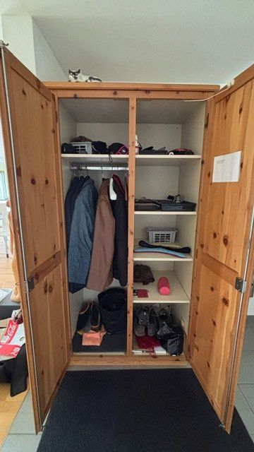 Armoires: Arvenmöbel Schrank – D'occasion à Zürich par Kiruno 1
