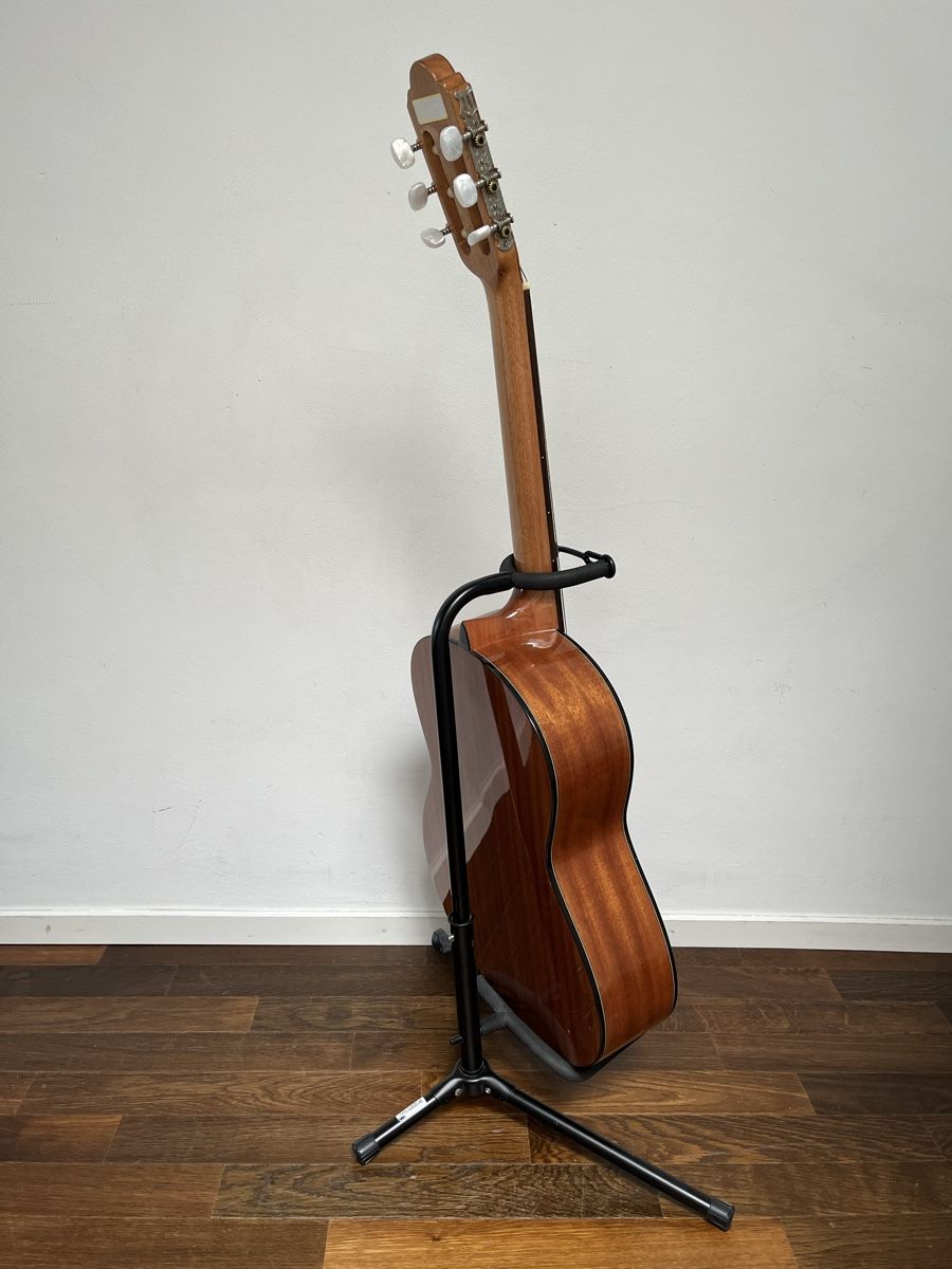 Instruments de musique: Gitarre Miguel Almeria – D'occasion à Dietikon par RR1961 1