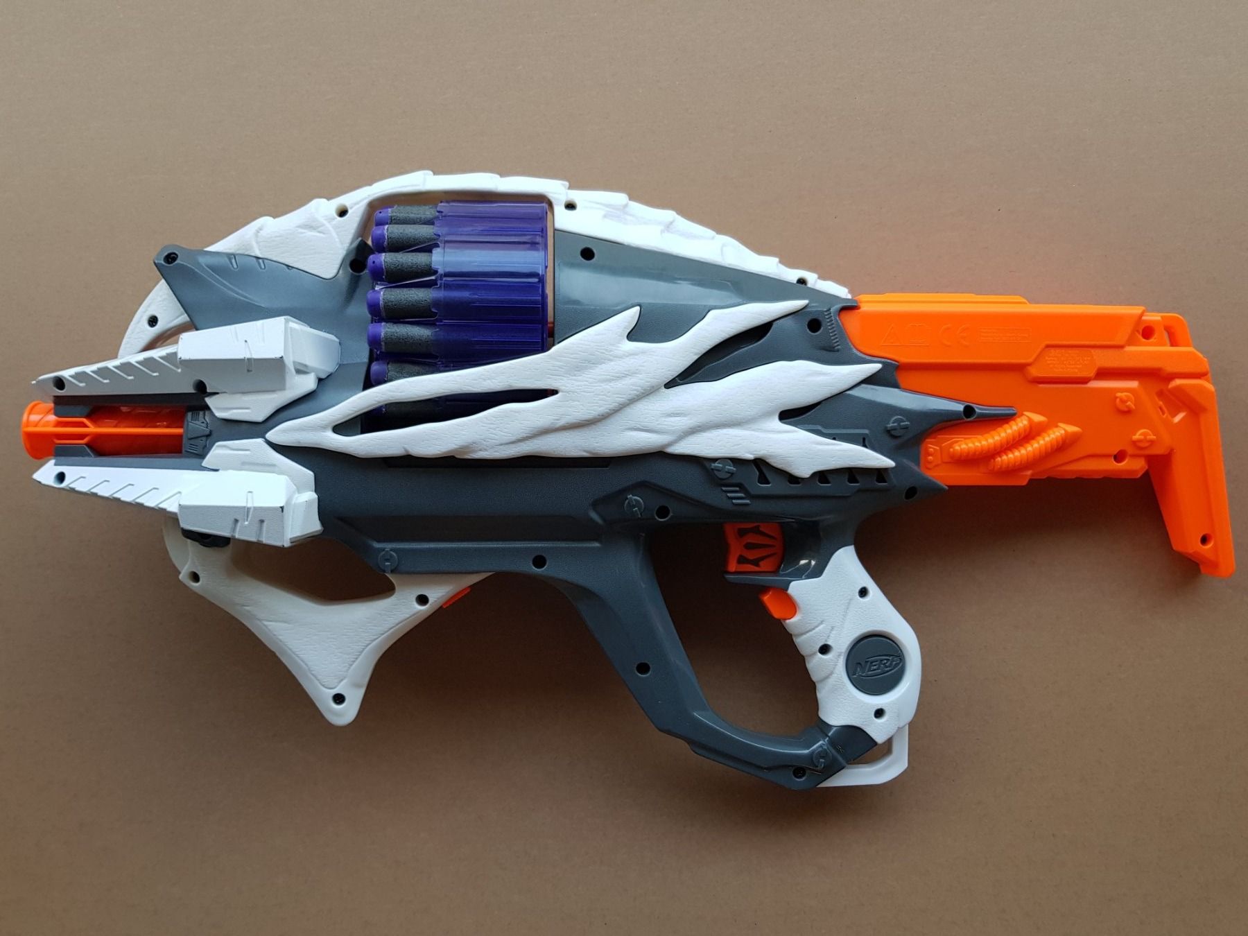 Nerf Spielzeuge: NERF Alien Menace Incisor Blaster – Gebraucht aus Greppen von