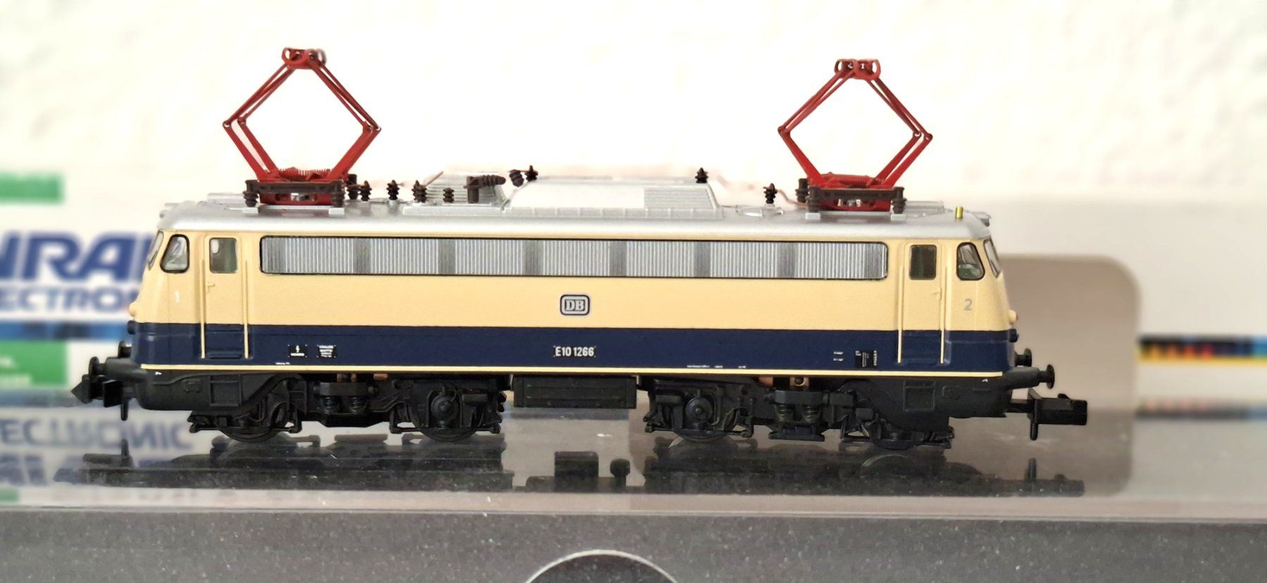 Hobbytrain Trains électriques: Hobbytrain / Conrad BR E10 / 110 – D'occasion à Biberist par Ntrains